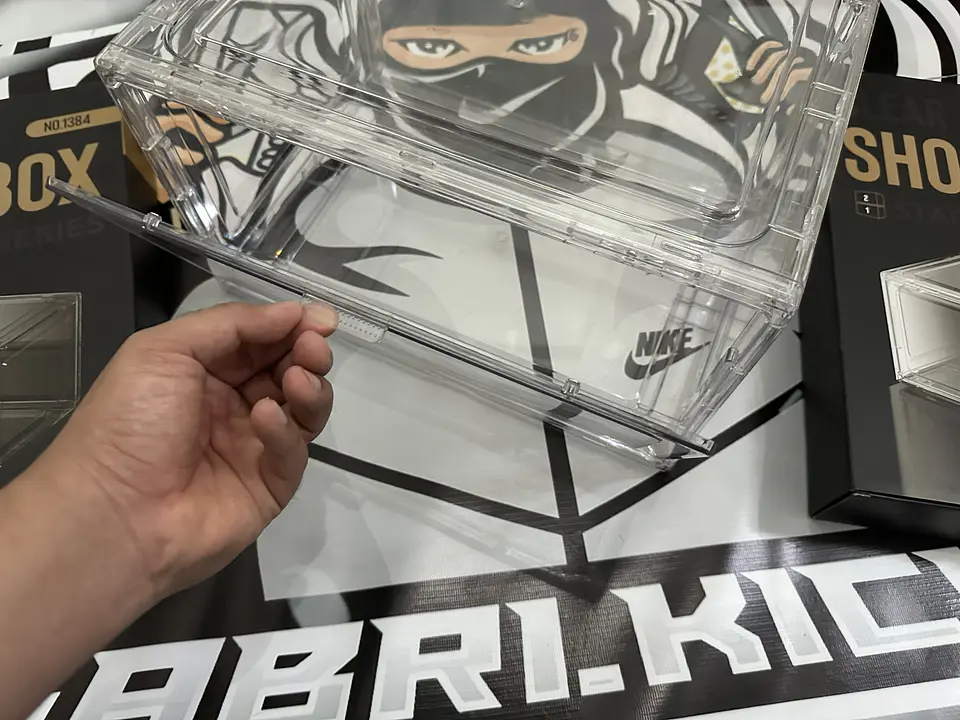 Clear Shoe Box - Fabrikickz 3