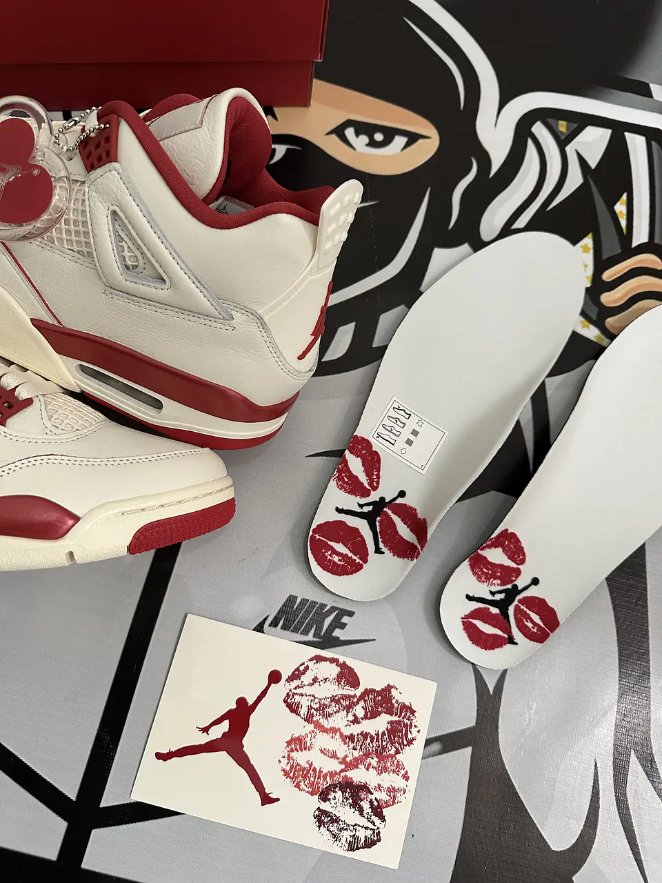 Air Jordan retro 4 Valentine Day (Wmn’S) 8