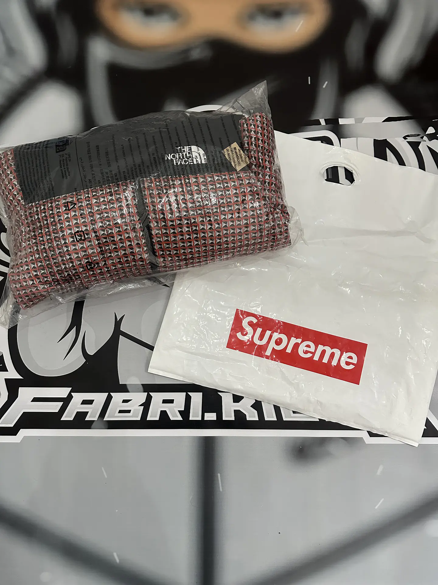 Supreme The north Face Nuptse Jacket Red  10