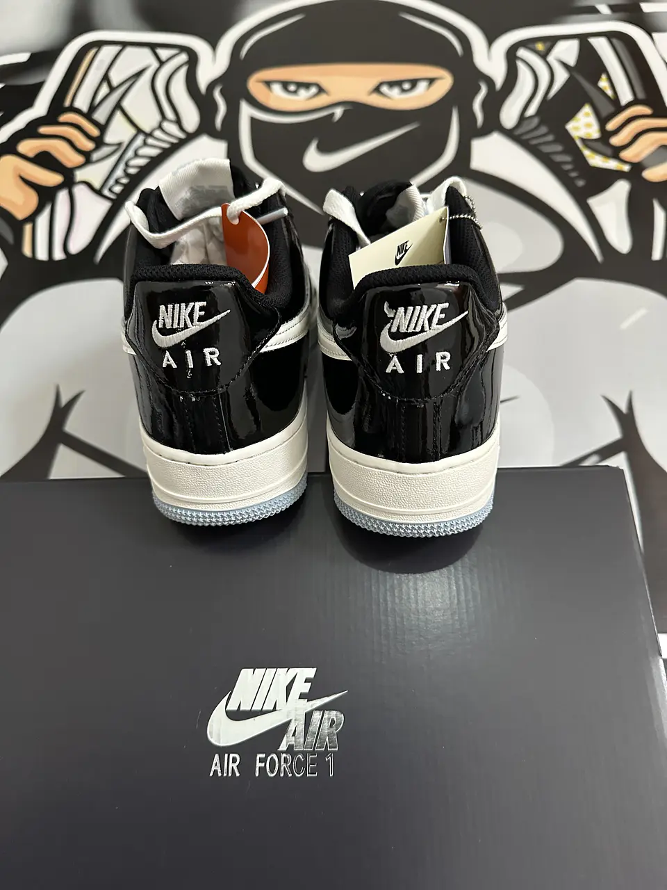 Nike Air forcé 1 low Black Iron Grey patent 4