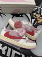 AIR JORDAN 1 LOW TRAVIS SCOTT - TROPICAL PINK  - Miniatura 6
