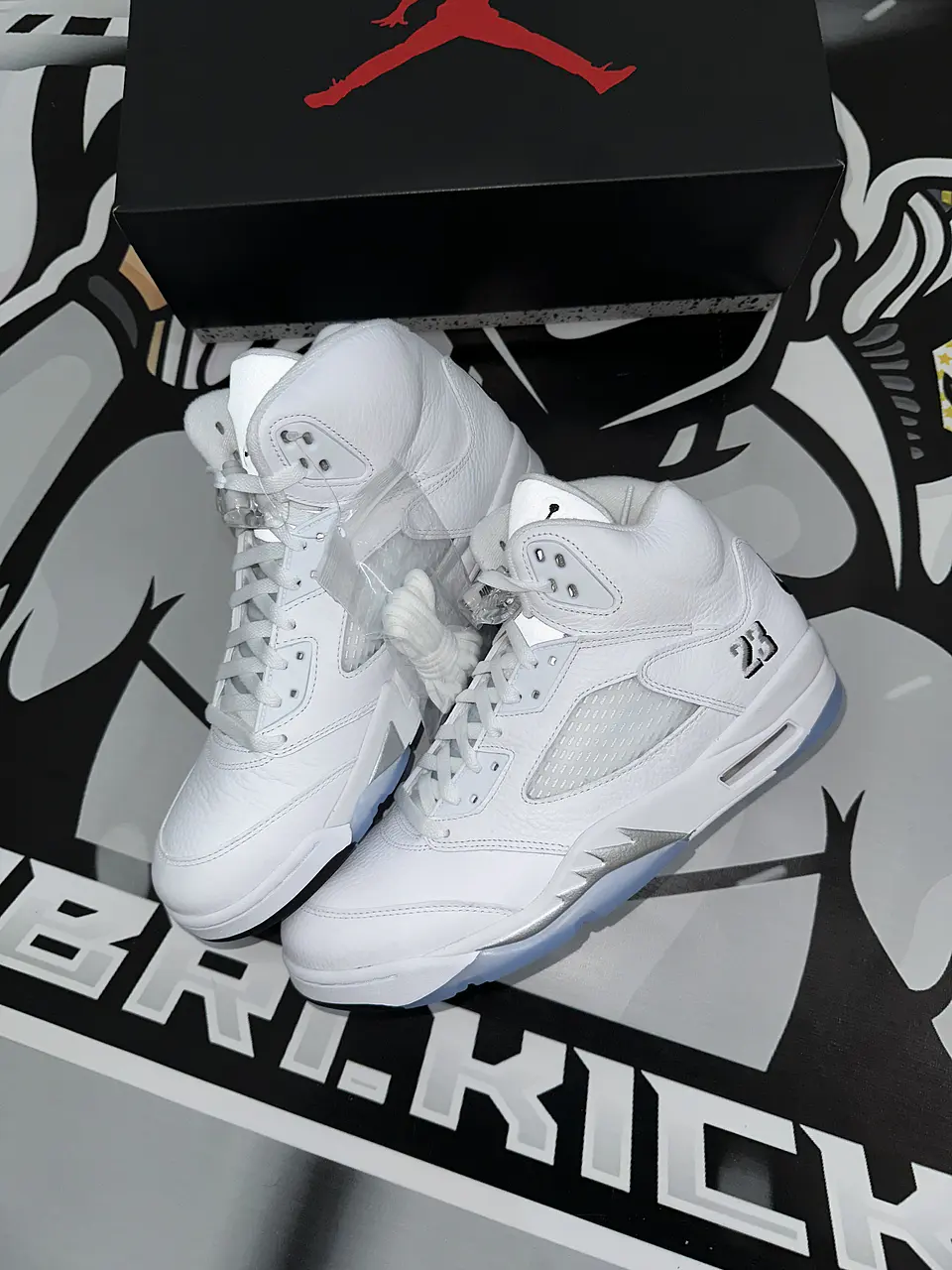 Air Jordan retro 5 White metalic  6