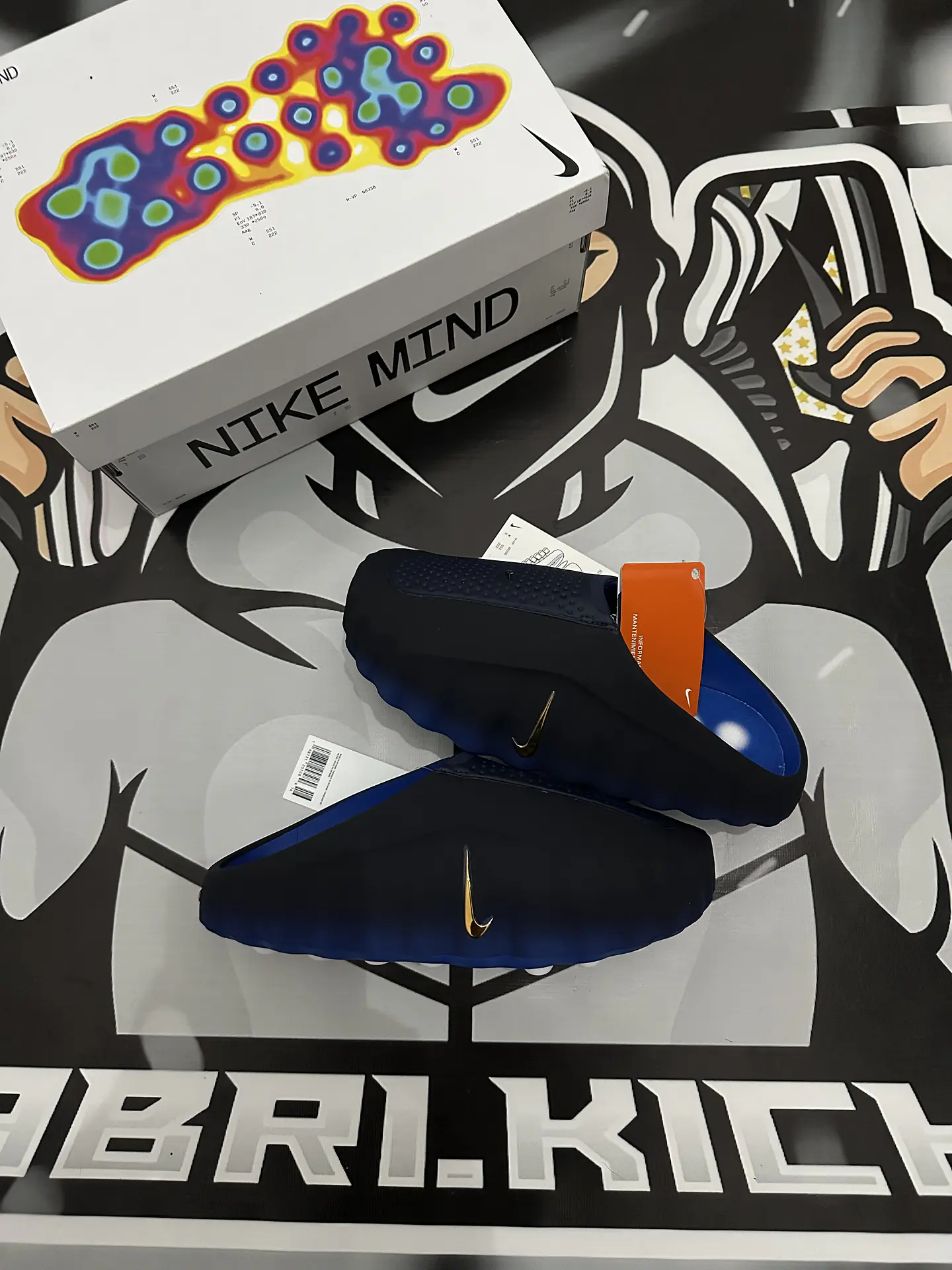 Nike Mind 001 Black Blue royal  3