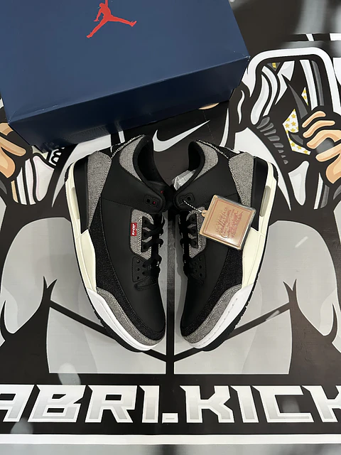 Air Jordan Retro 3 x @levis black