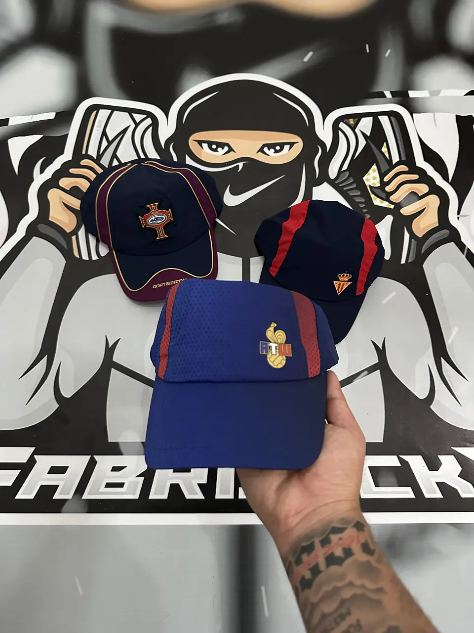 Gorro corteiz world cup - francia 2026 1