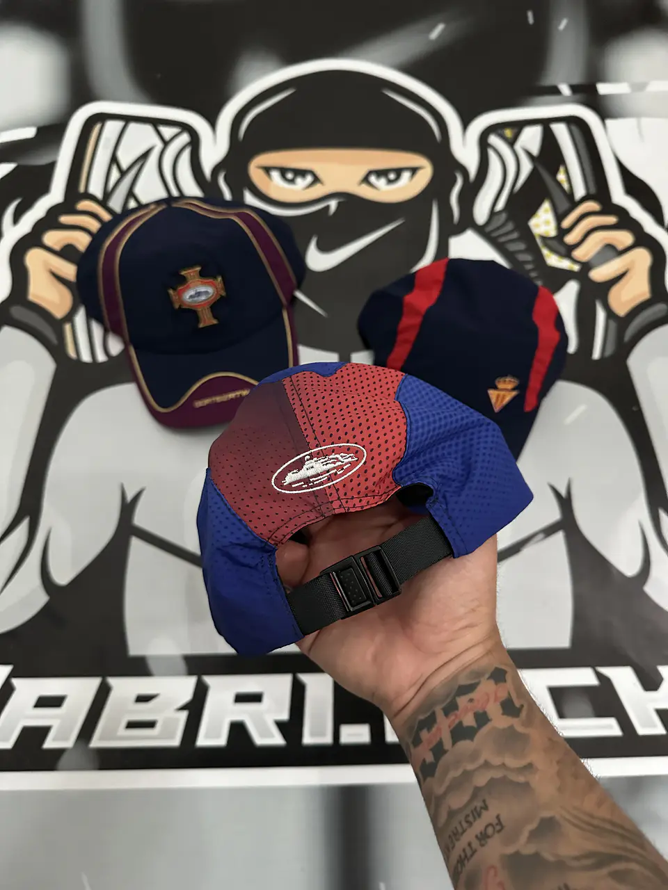 Gorro corteiz world cup - francia 2026 3