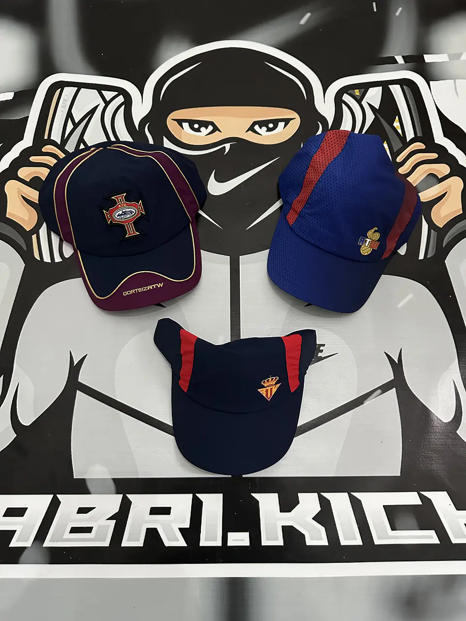 Gorro corteiz world cup - francia 2026 4
