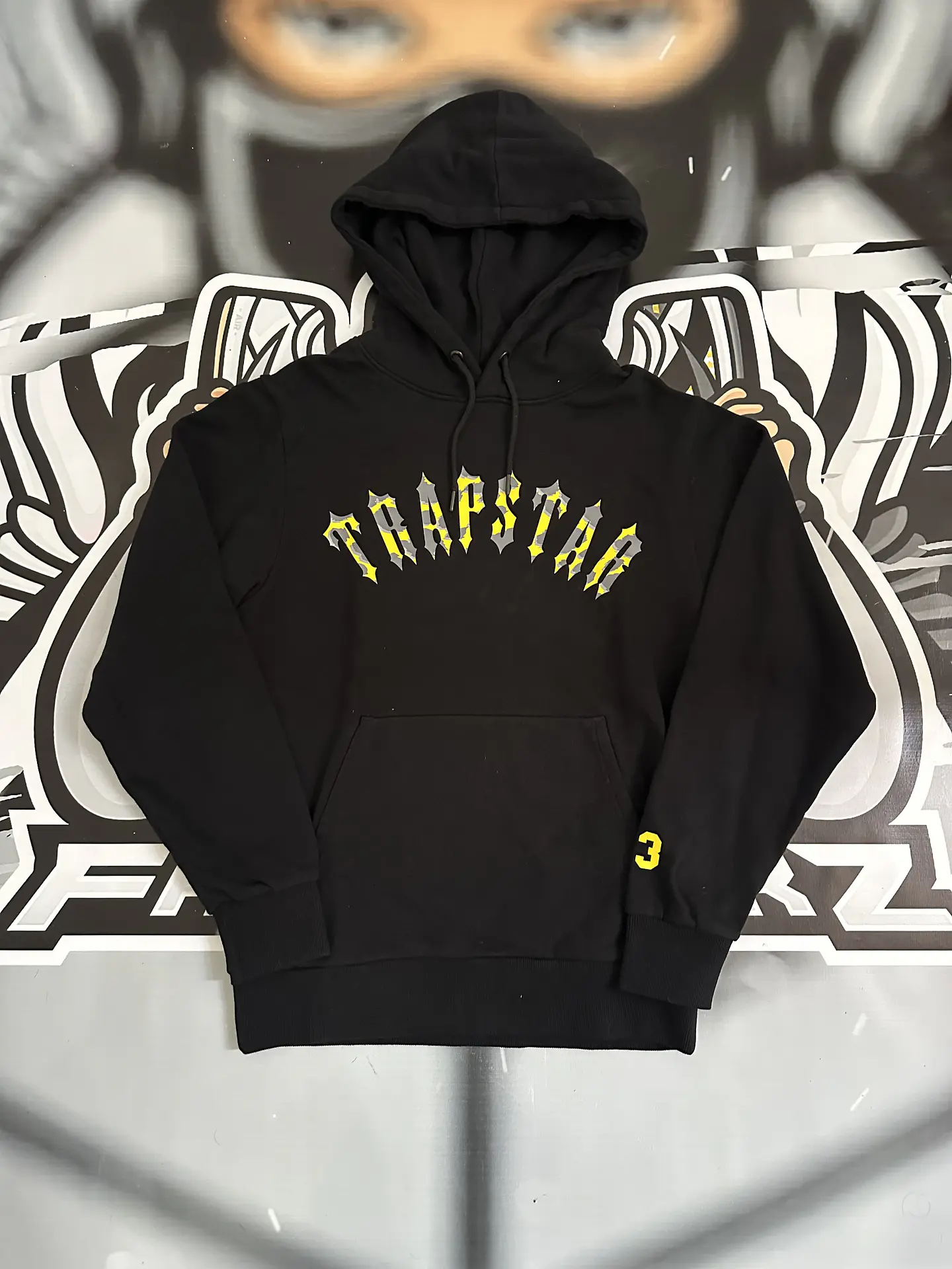 Hoodie trapstar x central cee - black 1