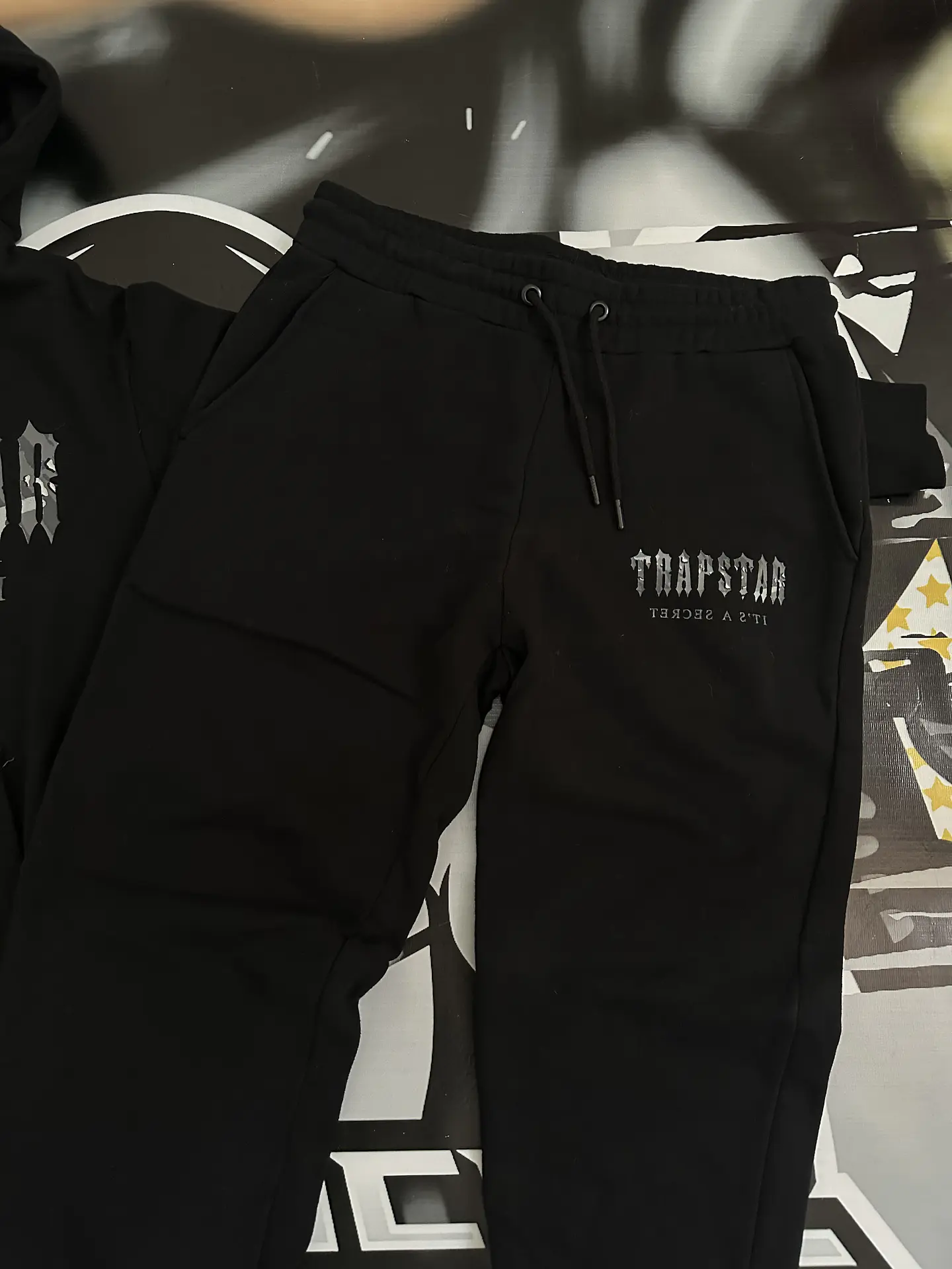 Trucksuit Trapstar Camo logo -  black 4
