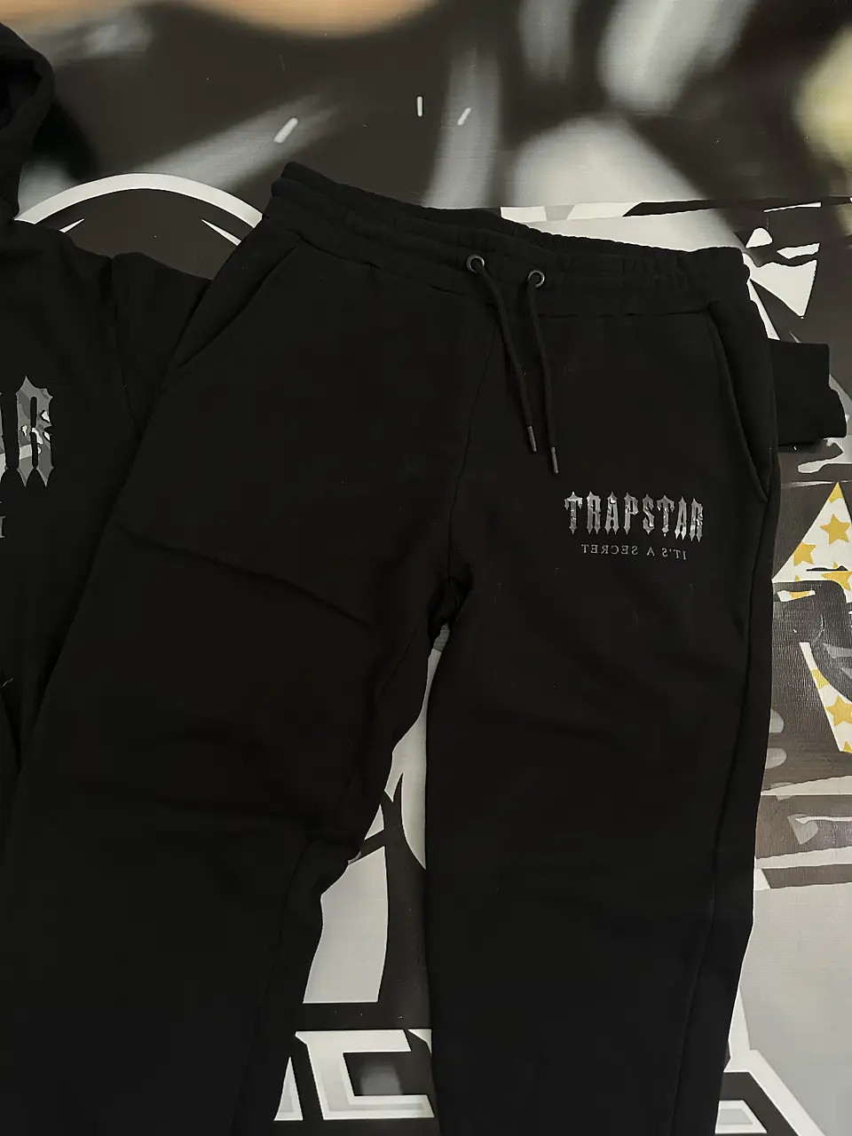 Trucksuit Trapstar Camo logo -  black 4