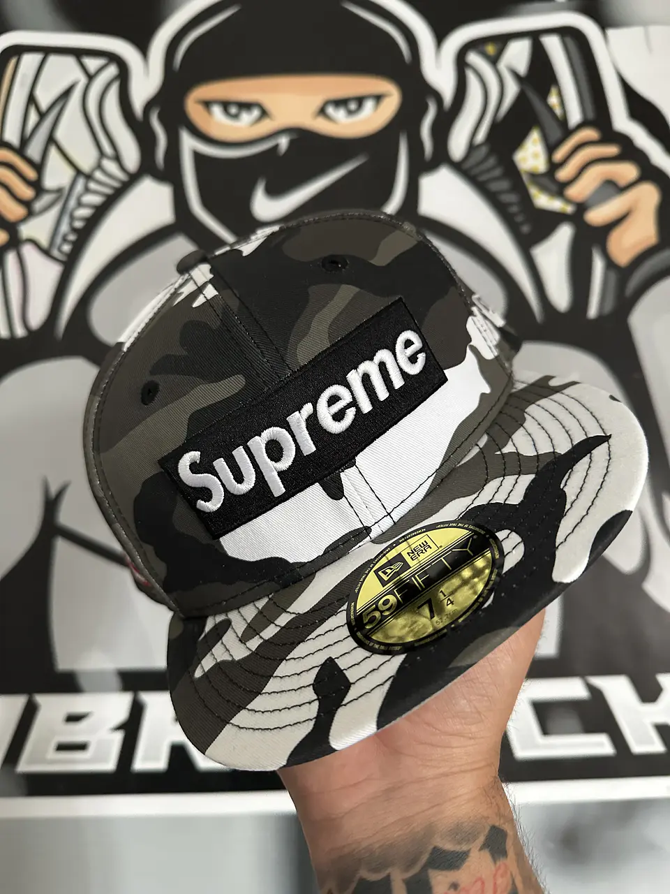 Supreme Shop Box Logo New Era 59Fifty Fitted Hat - Snow Camo 2