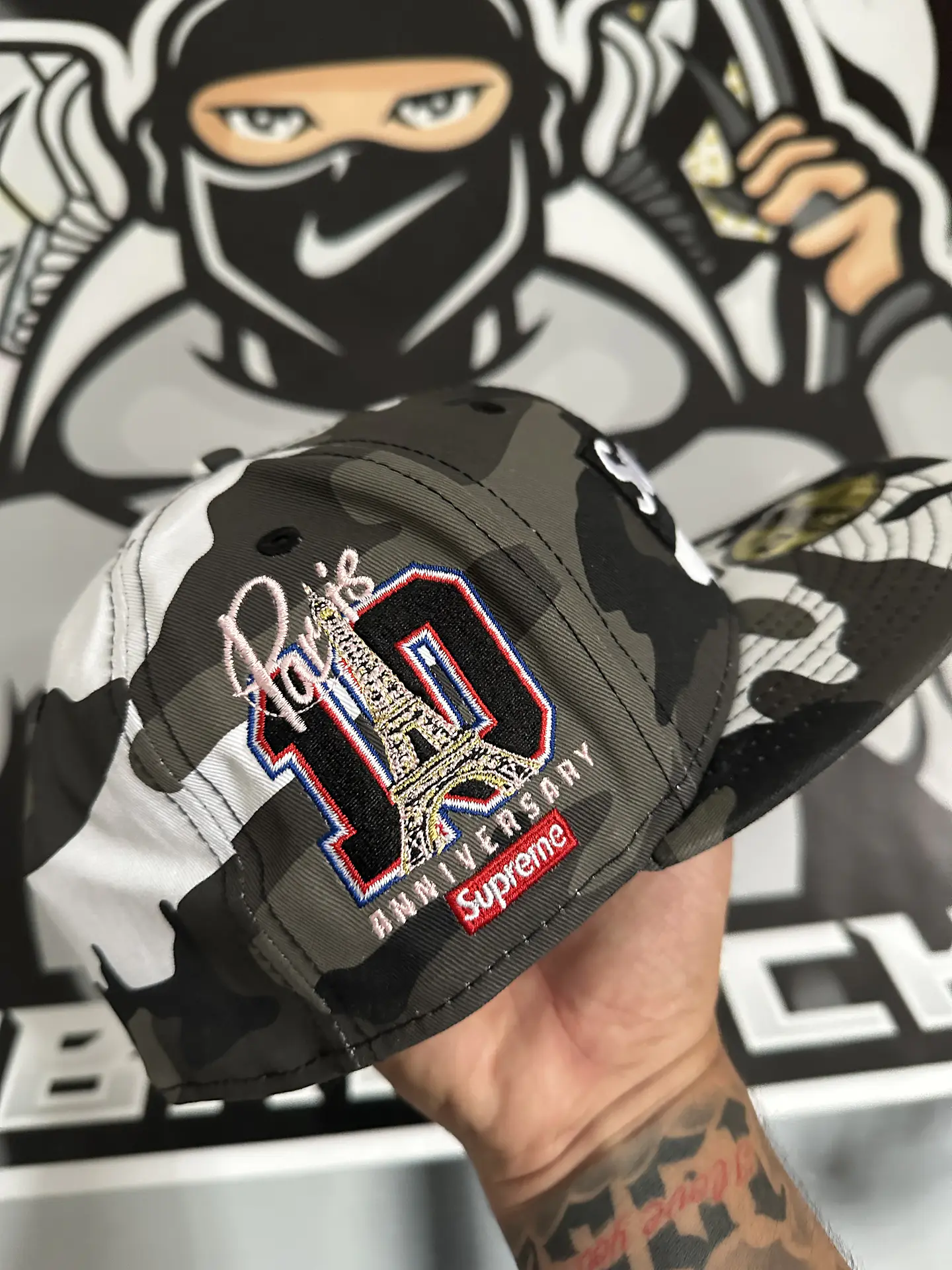 Supreme Shop Box Logo New Era 59Fifty Fitted Hat - Snow Camo 5