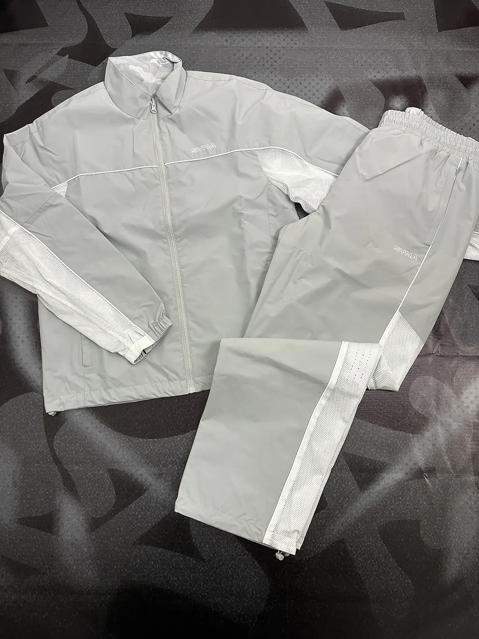 Trucksuit syna grey reverse camo  1