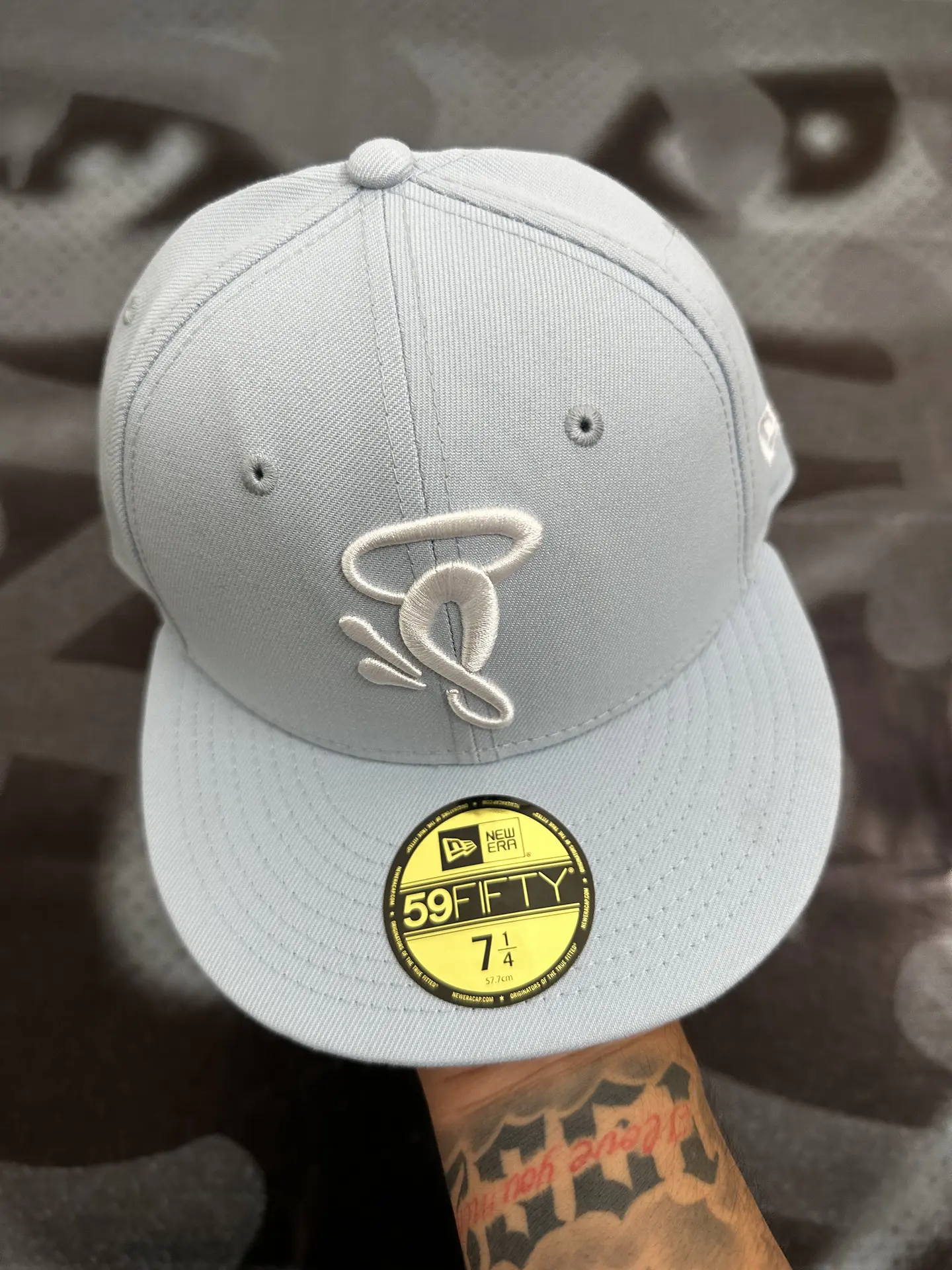 gorro new era x syna - baby blue 4