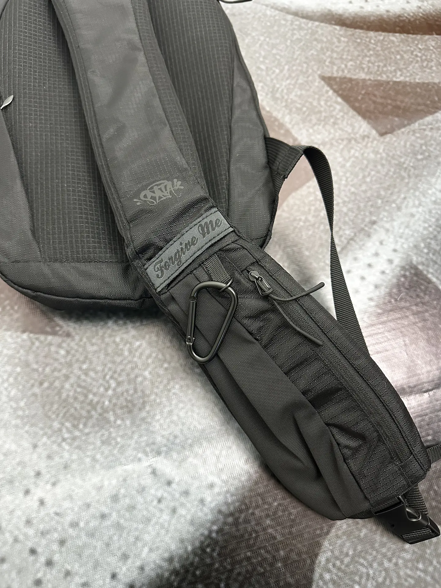 bag syna - black and orange 2