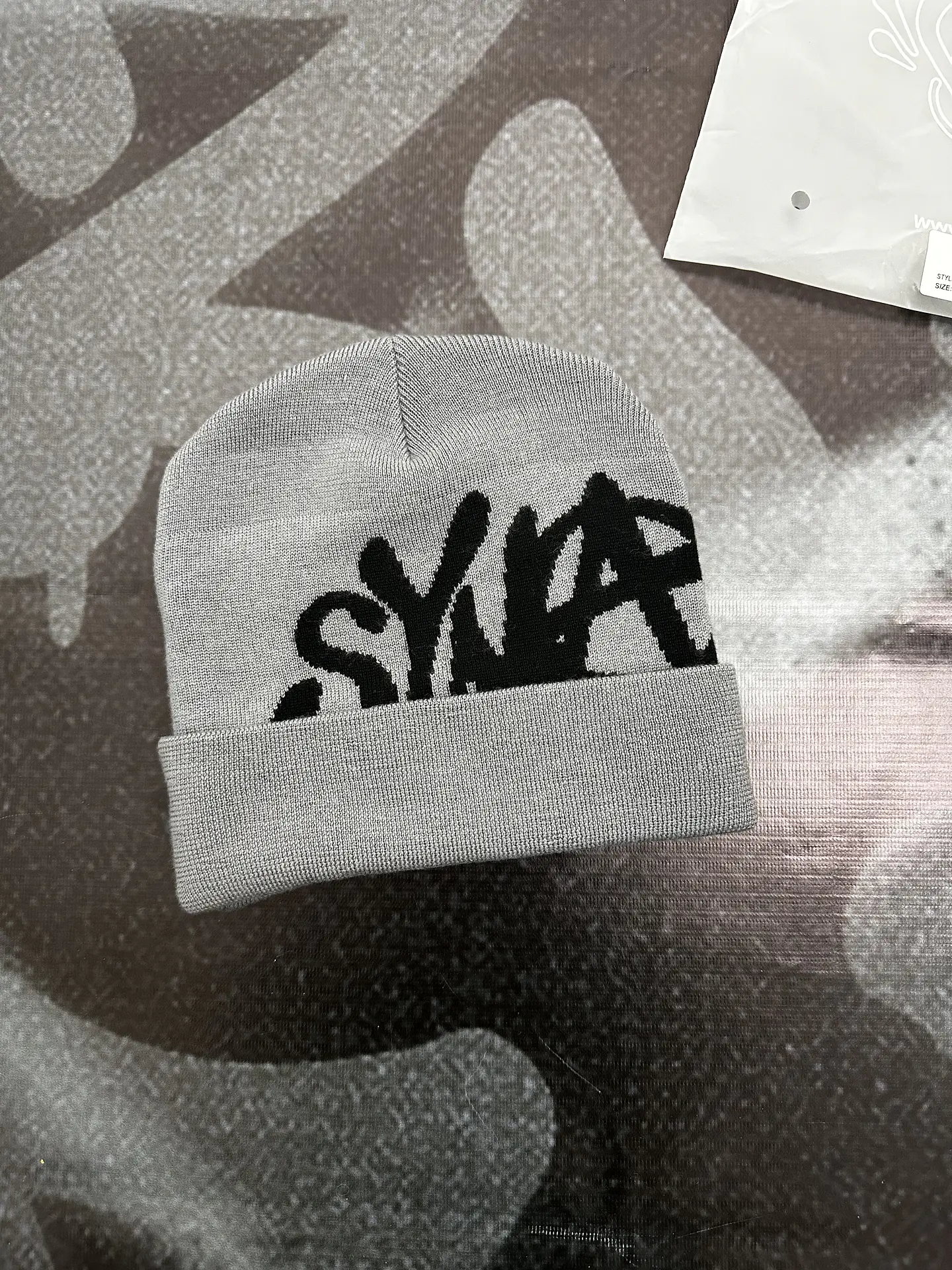 Beanis syna - grey/black logo 3