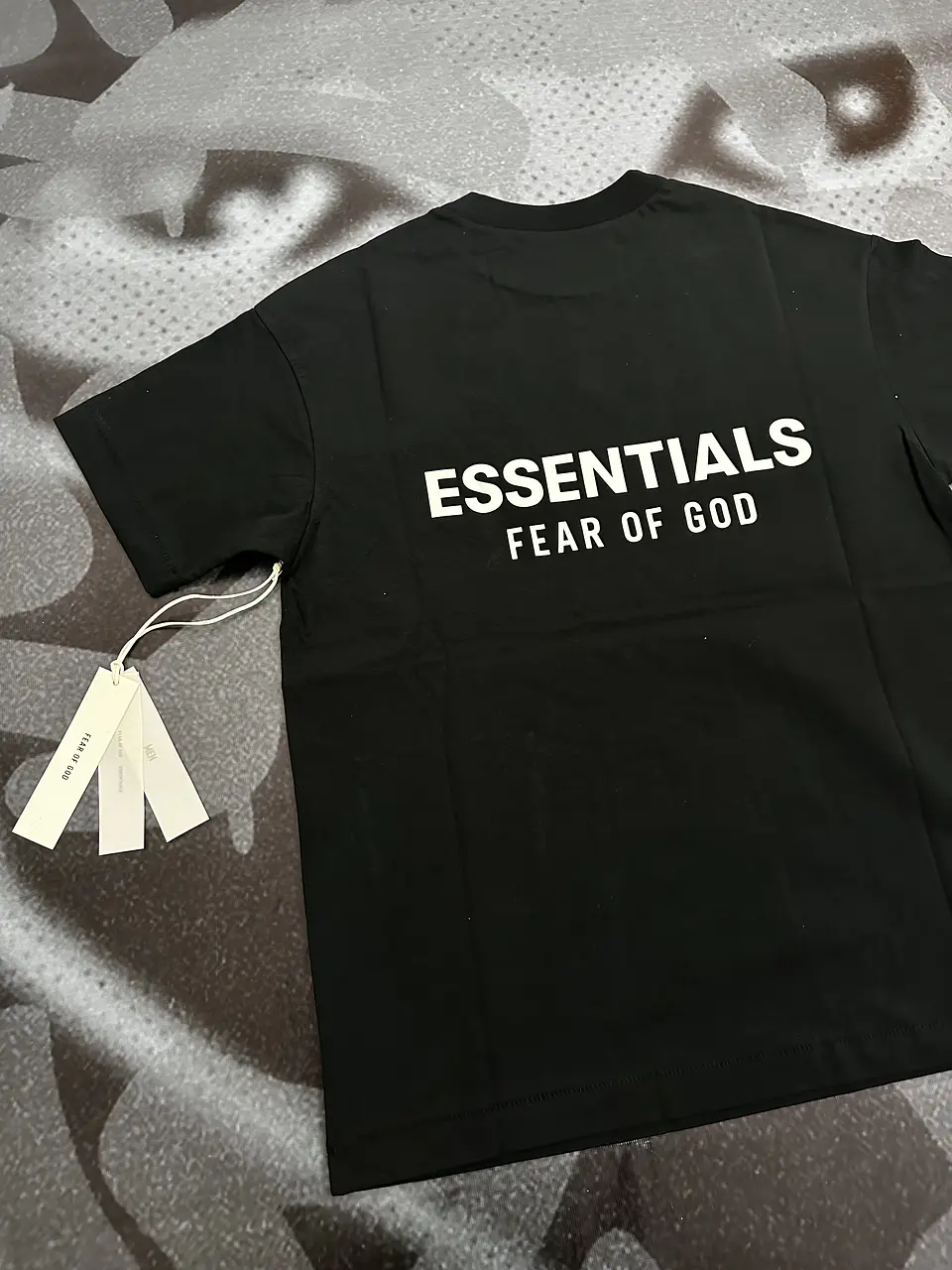 T-Shirt ESSENTIALS Jet Black Classic Fit SS25 4