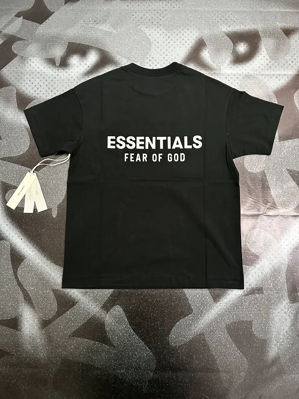 T-Shirt ESSENTIALS Jet Black Classic Fit SS25 3