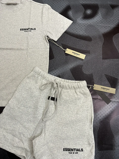 CONJUNTO ESSENTIALS Light Oatmeal SS22