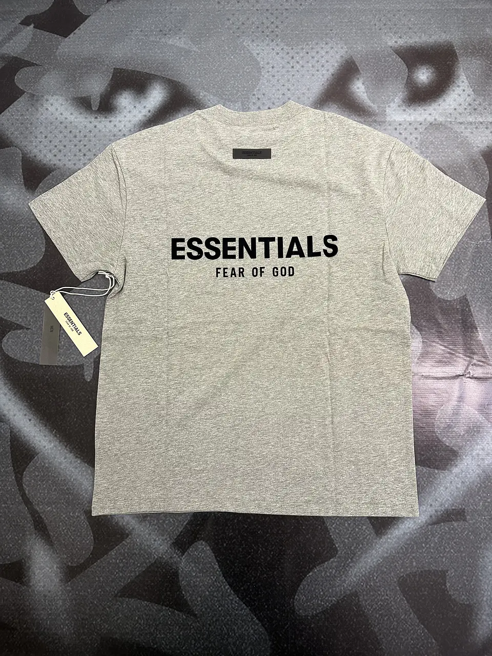 T-Shirt ESSENTIALS dark Oatmeal SS22 3