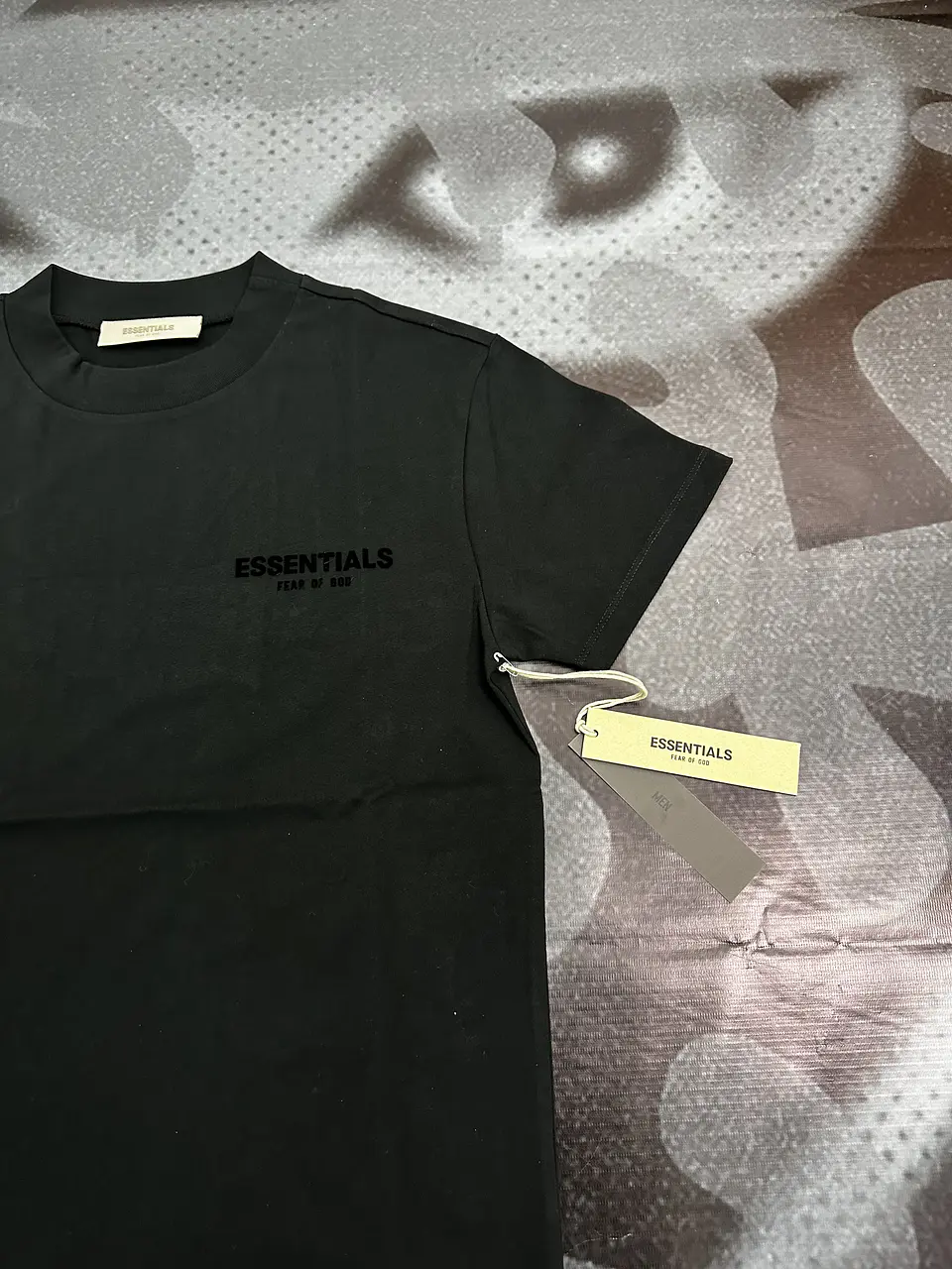T-Shirt ESSENTIALS Stretch Limo SS22 2