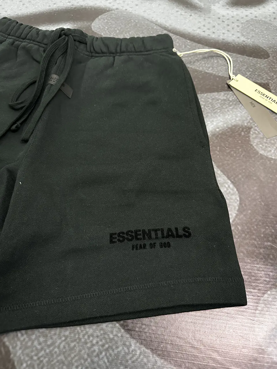 Short ESSENTIALS Stretch Limo SS22 2