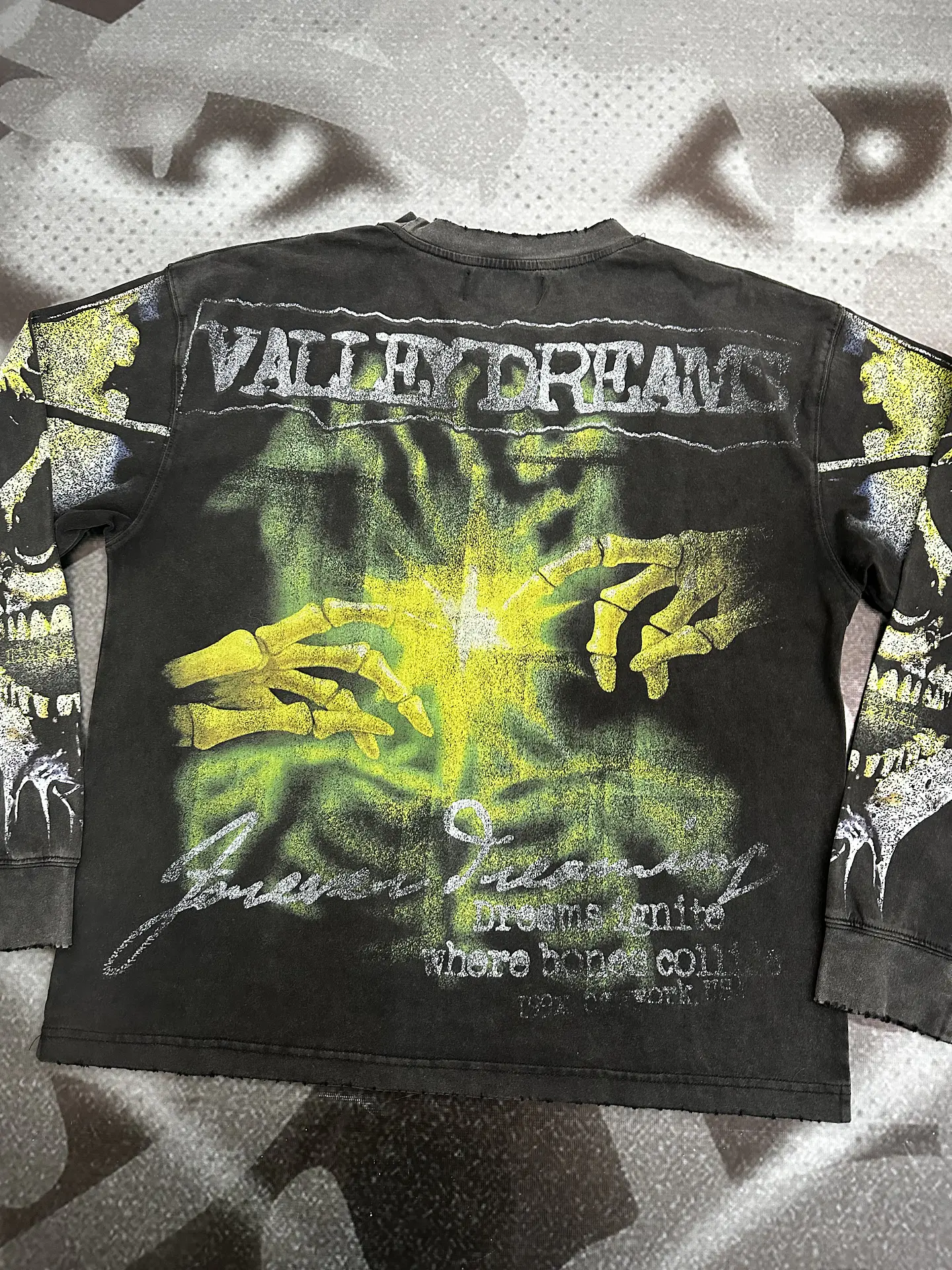 camiseta vale forever - Skull Longsleeve 7