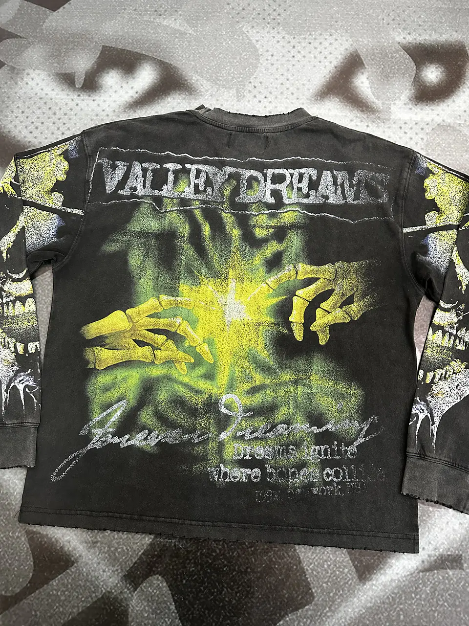 camiseta vale forever - Skull Longsleeve 7
