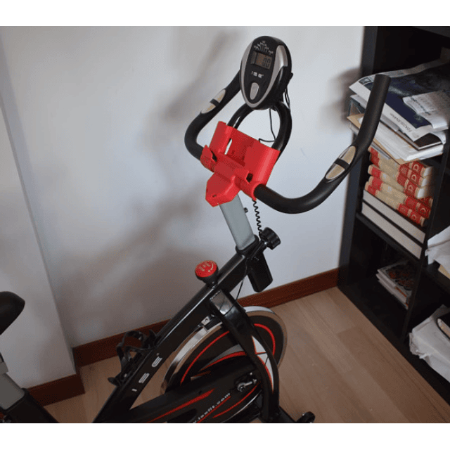 F1203 Bicicleta estática indoor, volante 10 kg,  ajustável, resistência,  com ecrã, suporte, selim e pega ajustável, máximo 120 kg