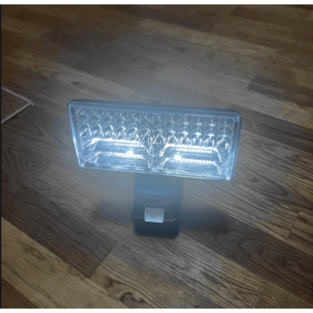 FACE1365 Potente lanterna para baterias ideias locais com pouca iluminação