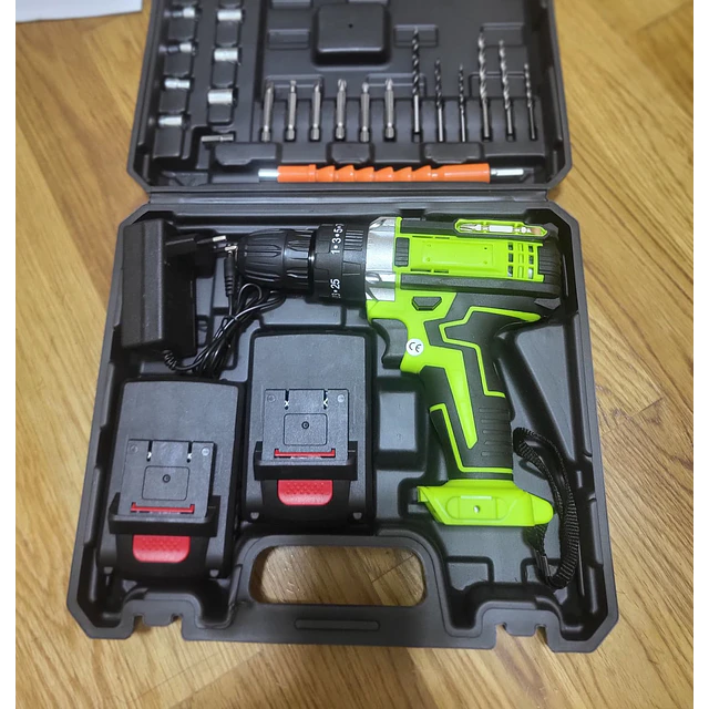 FACE1417 Aparafusadora com duas baterias e mala com acessórios