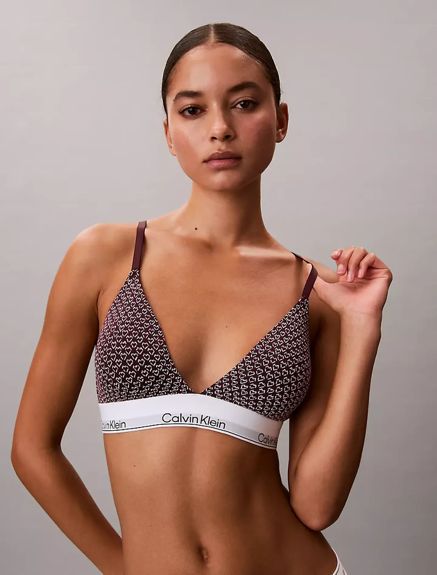 Sosten Calvin Klein 1
