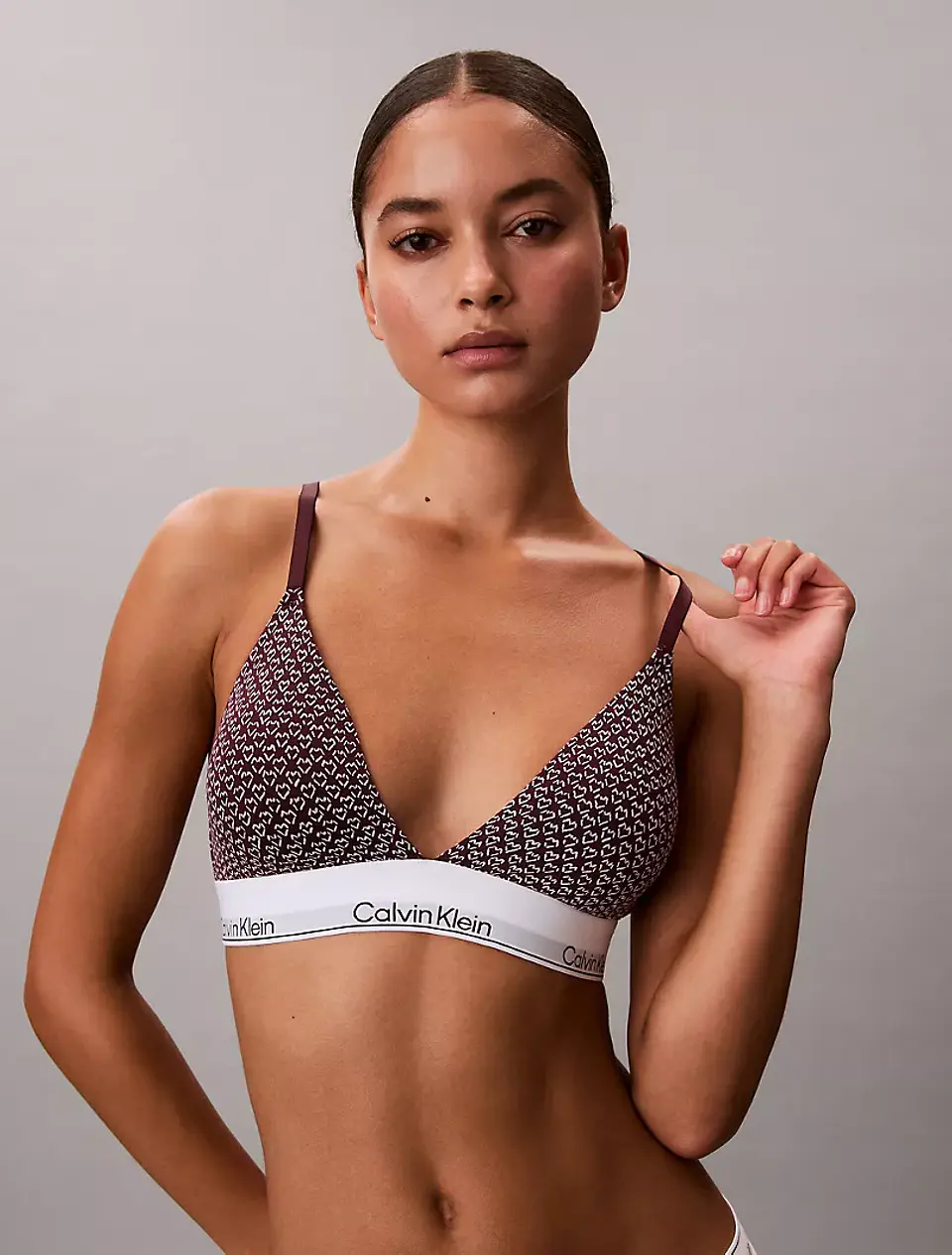 Sosten Calvin Klein 1