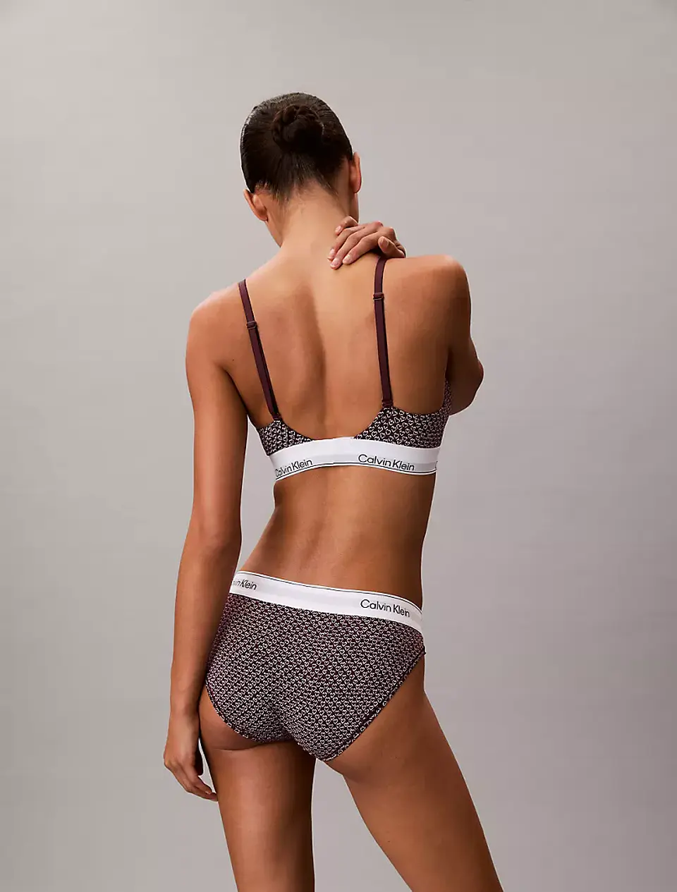 Sosten Calvin Klein 3