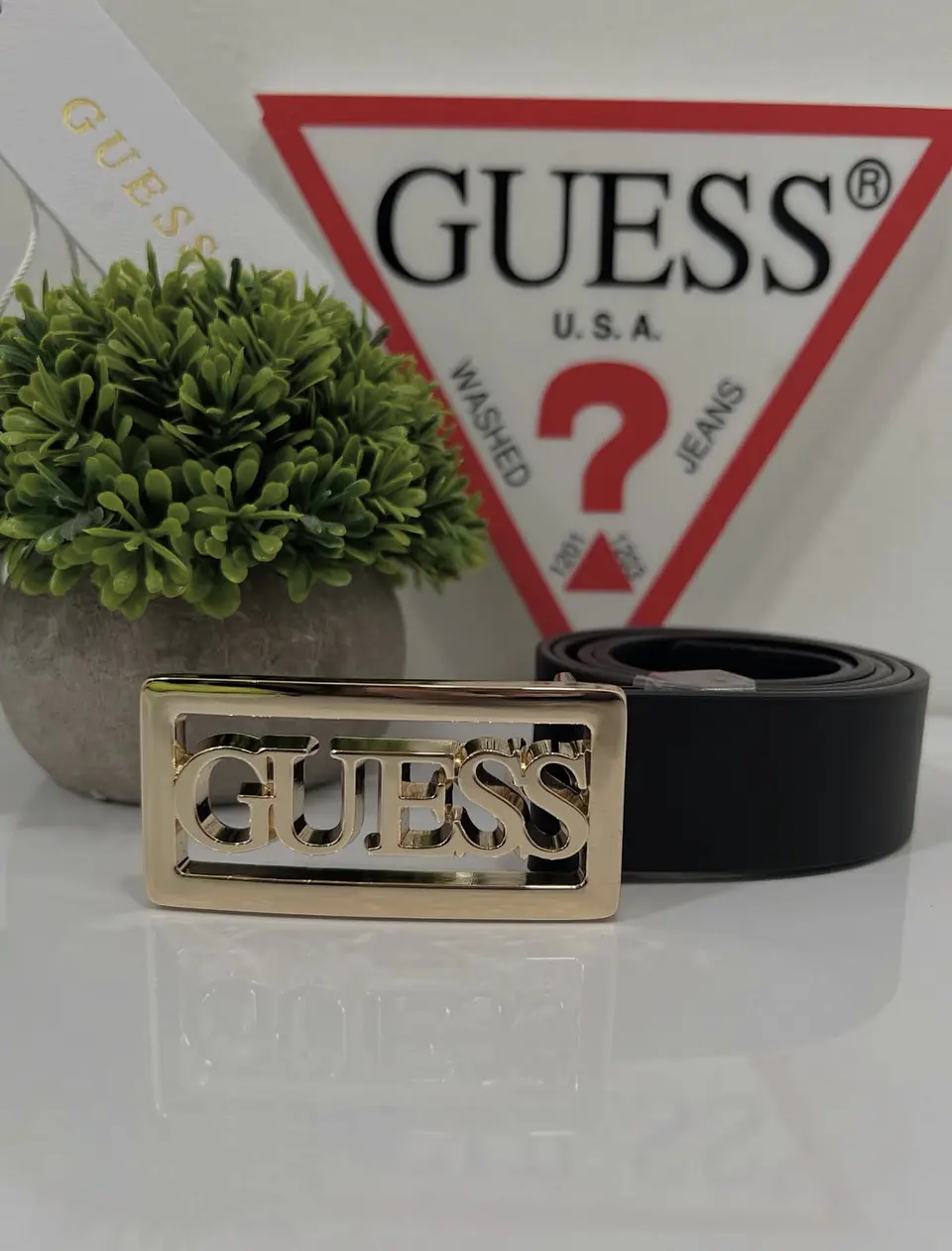 Cinturón GUESS  2