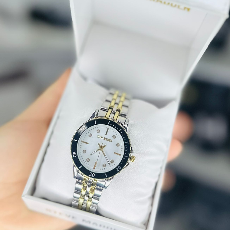 Reloj STEVE MADDEN  1