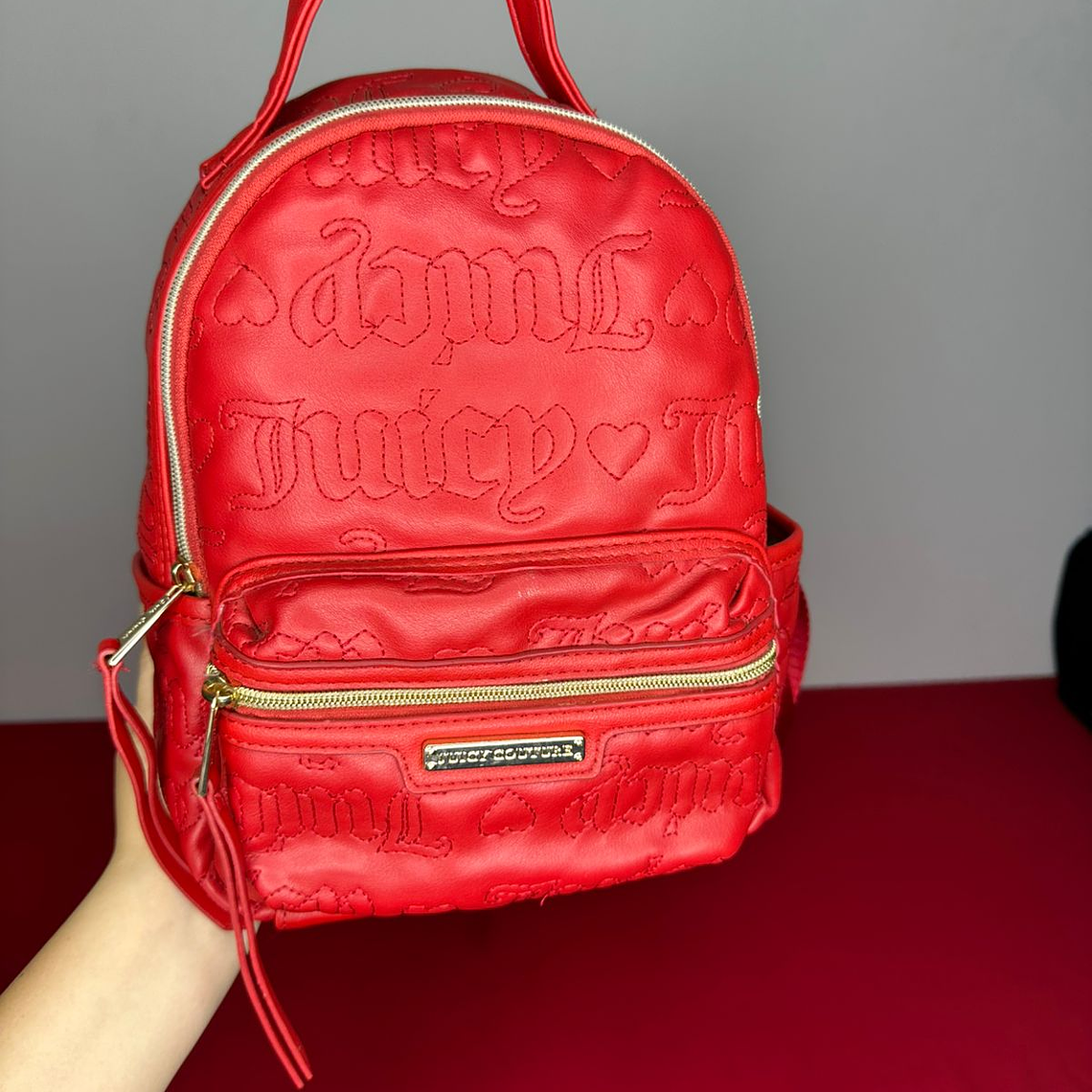 Mochila Roja JUICY COUTURE 1