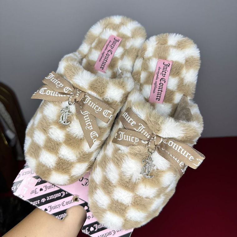 Pantuflas Café JUICY COUTURE 1