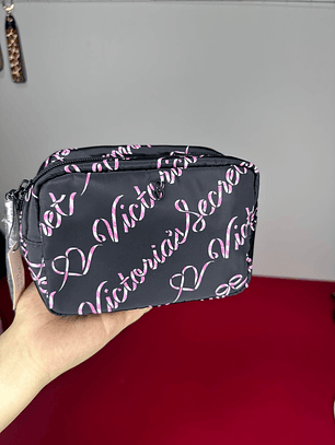 Cosmetiquero VS Negro