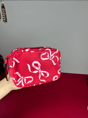 Cosmetiquero VS Lazo 