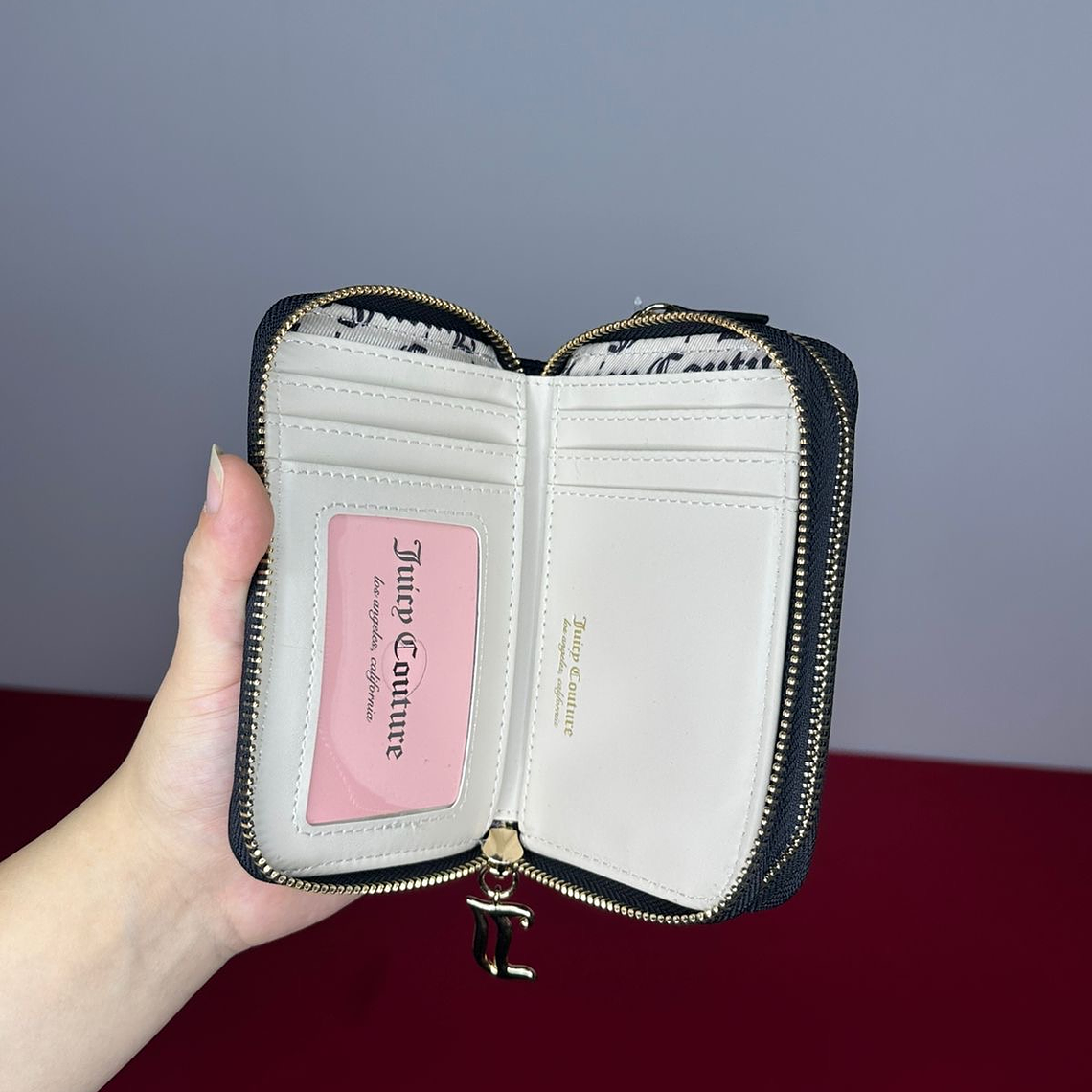 Billetera JUICY COUTURE  1