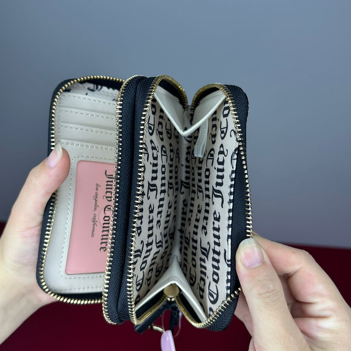 Billetera JUICY COUTURE  3