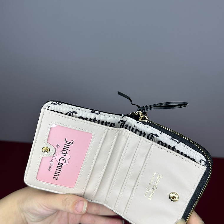 Billetera JUICY COUTURE  2
