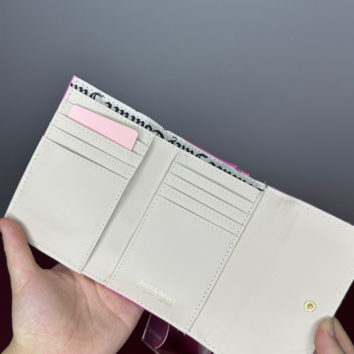 Billetera Fucsia JUICY COUTURE Cajita 2