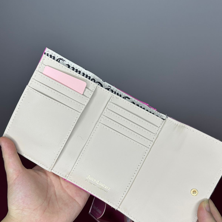 Billetera Fucsia JUICY COUTURE Cajita 2