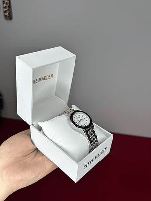 Reloj STEVE MADDEN 
