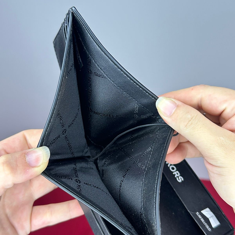 Billetera MICHAEL KORS Hombre  3