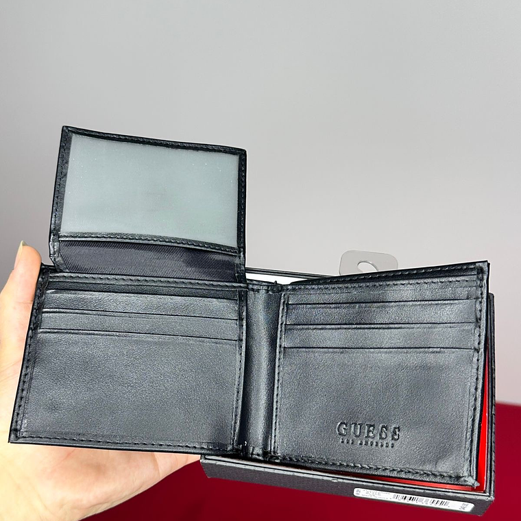 Billetera GUESS Hombre  3
