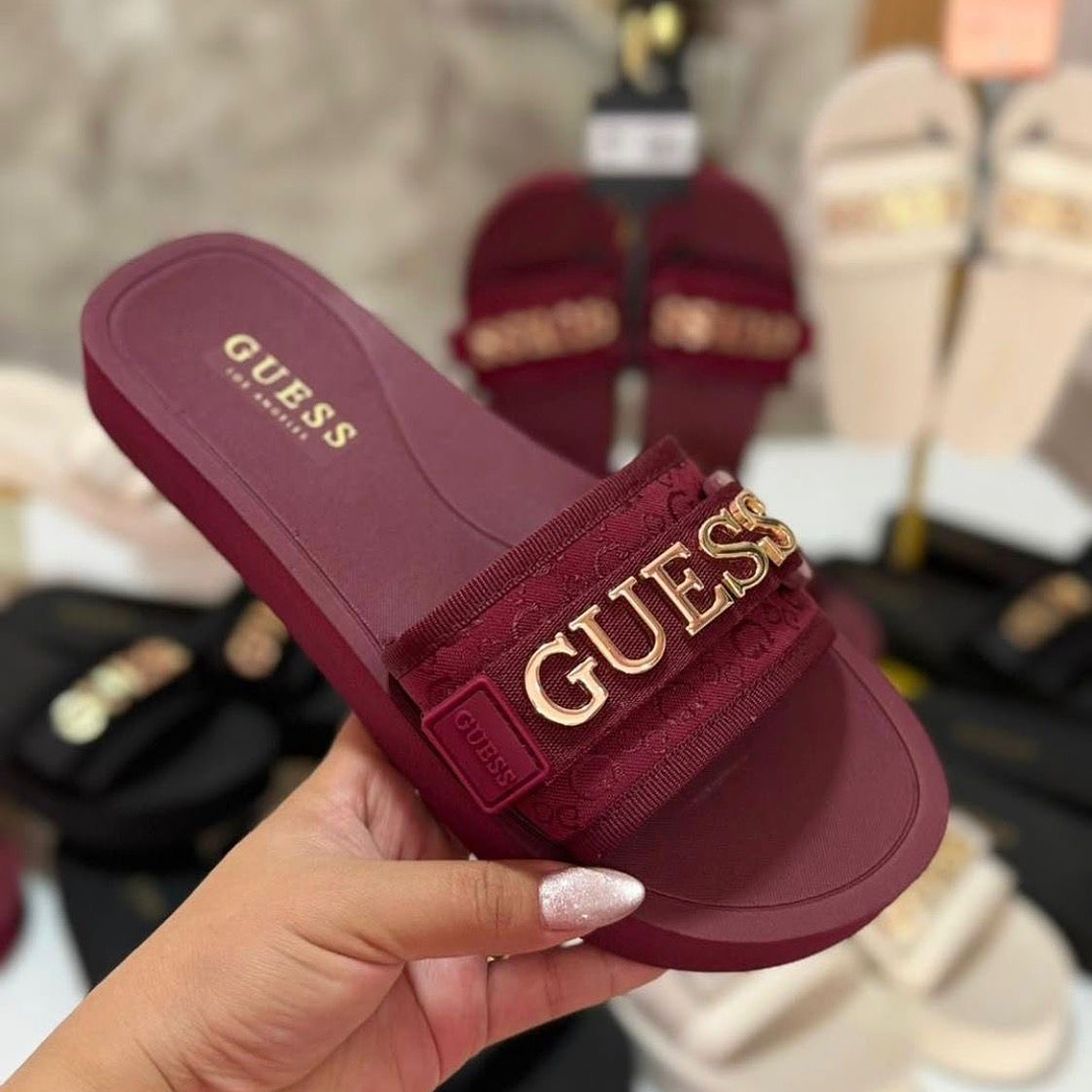 Sandalias GUESS Burdeo  1