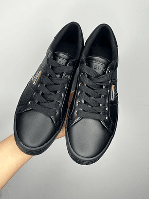 Zapatillas GUESS Negra 